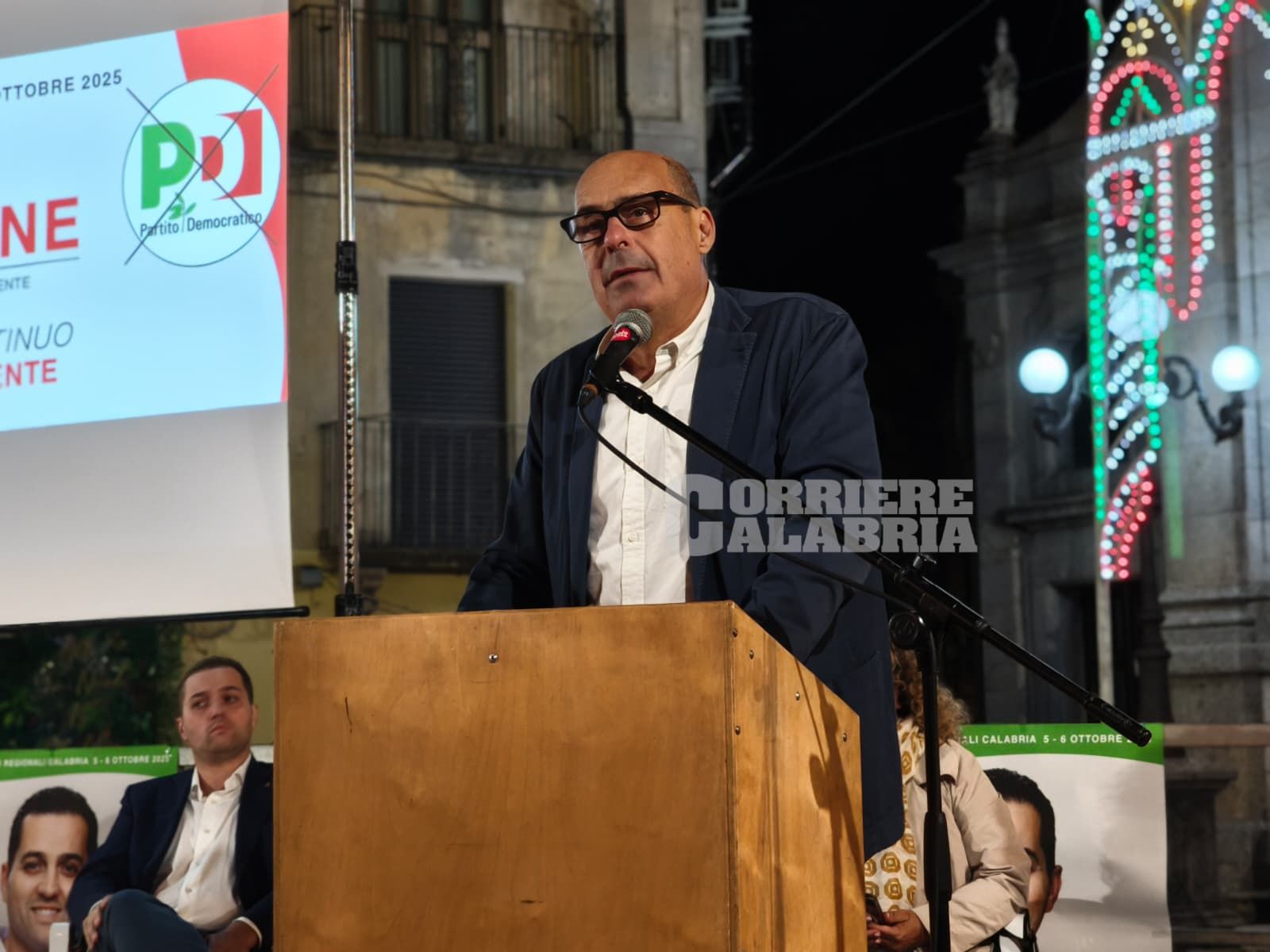 Zingaretti a Serra San Bruno attacca la destra e lancia la sfida: «È tempo di ricostruire la Calabria» – VIDEO