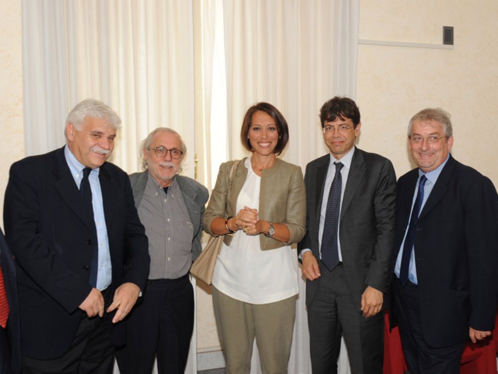 Tutela del peperoncino, vertice romano