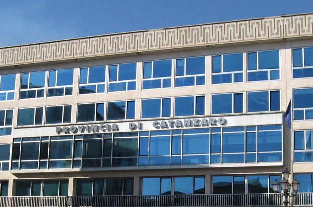 Provincia di Catanzaro, approvato il bilancio