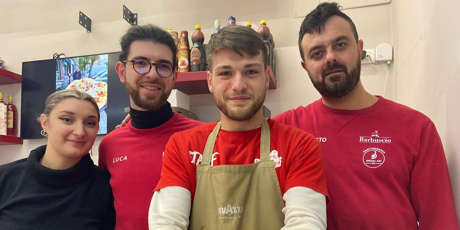 A Cosenza, il bar dove il cappuccino si paga in “follower”