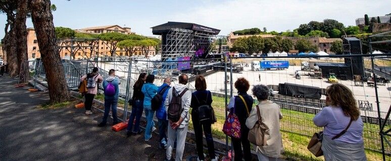 Concertone rovinato dal maltempo