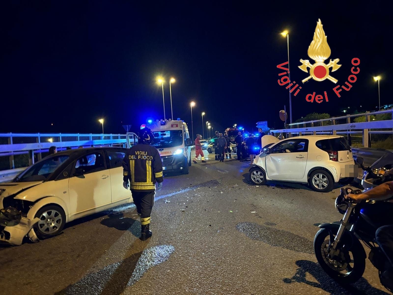 Incidente sulla SS106, tre feriti nel Catanzarese