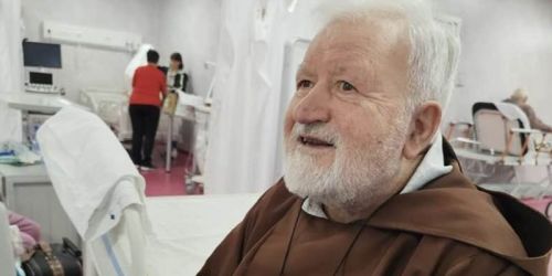 padre fedele ricoverato