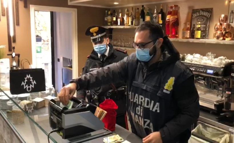 Sequestri milionari nel Bolognese, arrestati due crotonesi accusati di associazione per delinquere – VIDEO