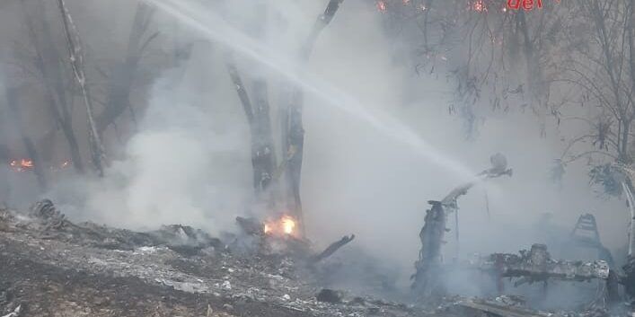 Porsche finisce in una scarpata e si incendia, un morto sulla variante della Statale 106 a Roccella