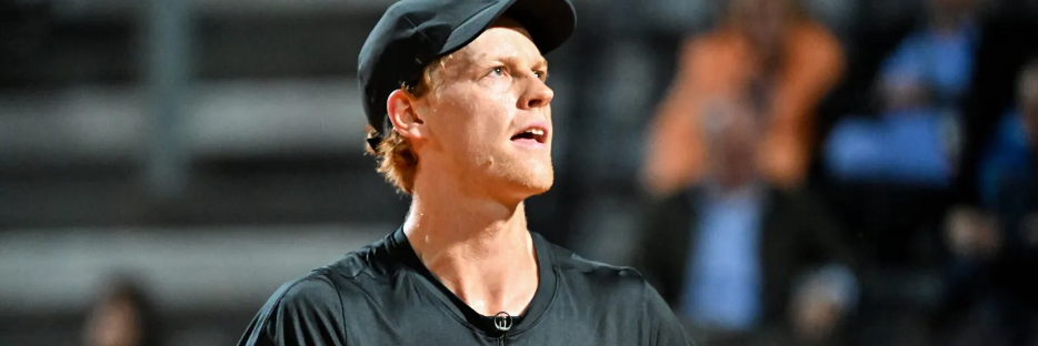 Sinner torna dopo tre mesi e vince. «Che bello»