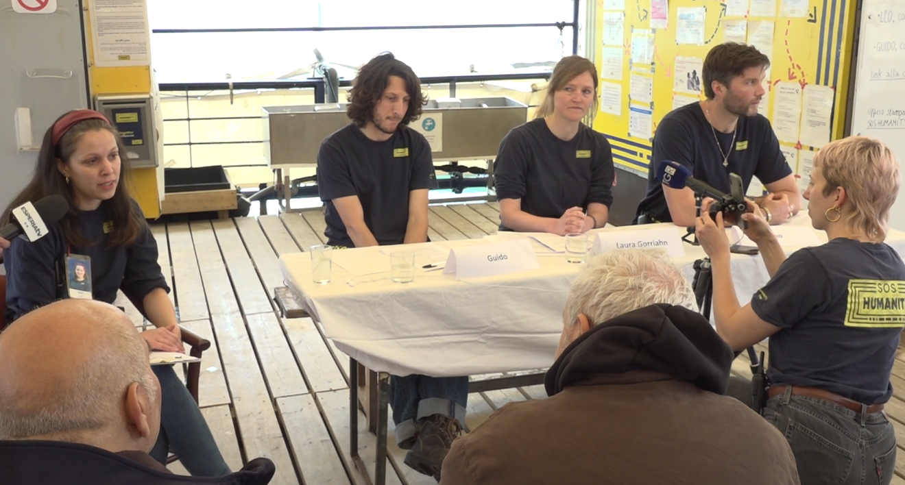 Crotone, la presidente di Sos Humanity: «Per il decreto Piantedosi la gente muore nel Mediterraneo»