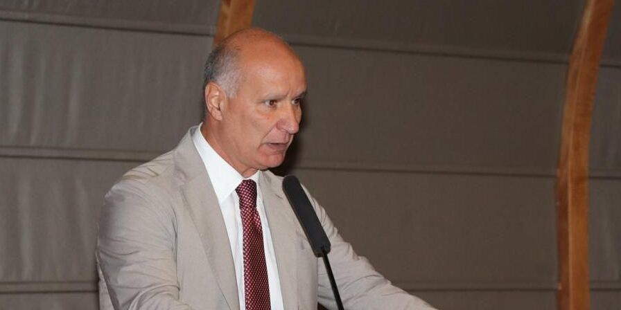 Medici cubani a Vibo, Comito: le parole di Mammoliti cozzano con la realtà dei fatti