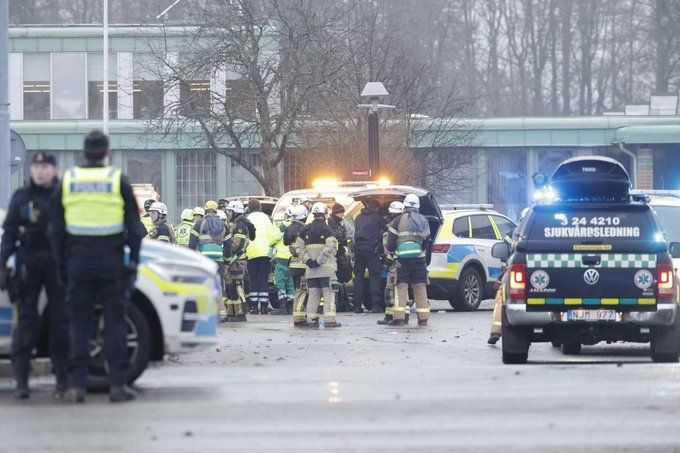 Svezia sotto shock, strage in una scuola: almeno dieci morti