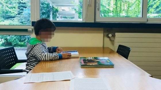 Catanzaro, classe in gita ma il prof "dimentica" in aula un bimbo disabile