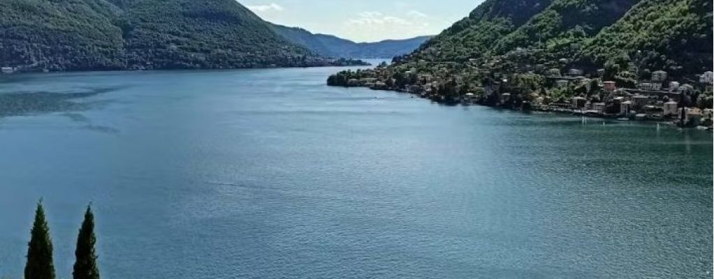 Bimba scompare nelle acque del lago di Como