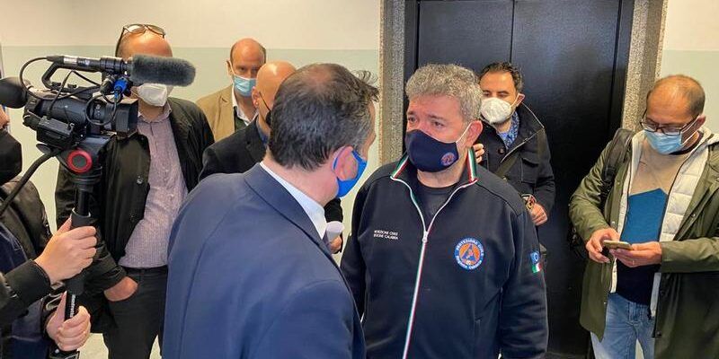 «Pronto a ritirare l’intesa sui commissari che non collaborano»