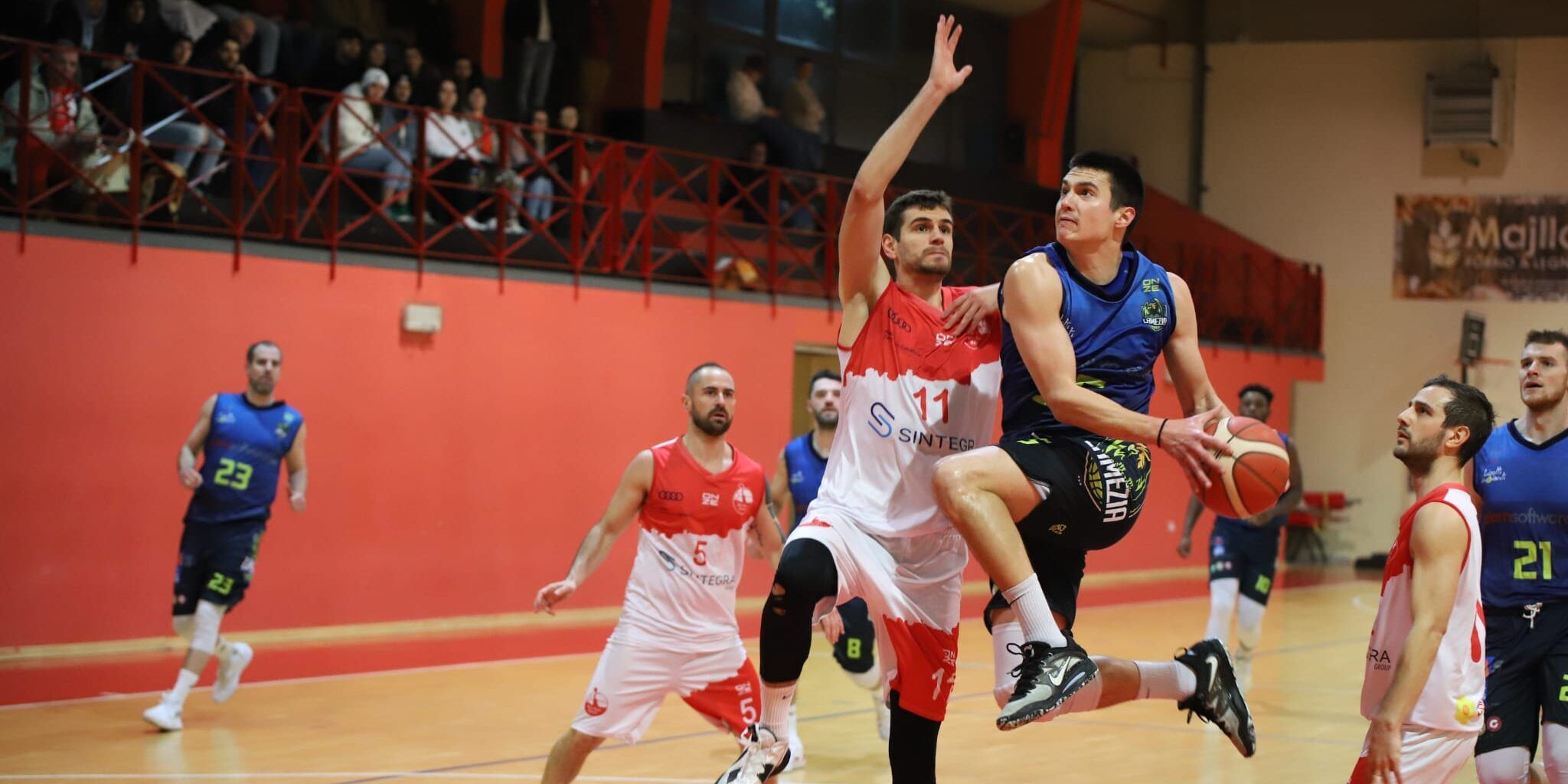 Il Basketball Lamezia cede all’overtime a Rende dopo una gara in rimonta