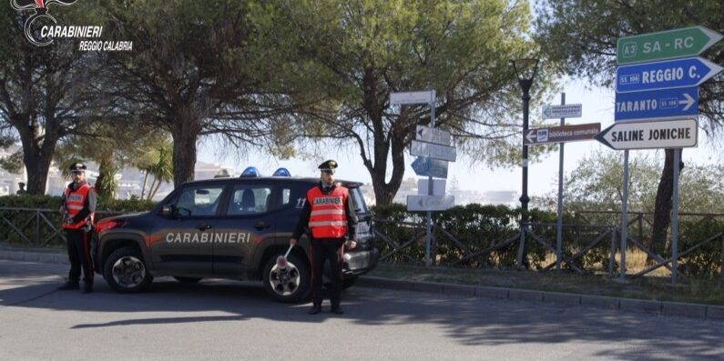 Controlli dei carabinieri per contrastare il gioco illegale: due denunce a Melito Porto Salvo