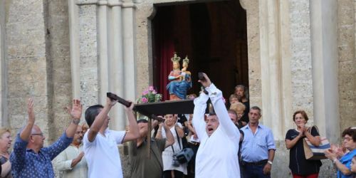 Storie di inchini e crocevia di latitanti, la 'Ndrangheta nella "camera di passaggio" di Ventimiglia