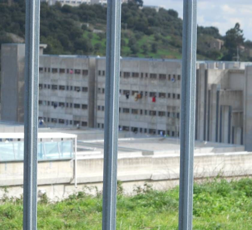 Carcere di Catanzaro, Uil: «Profonde carenze strutturali»