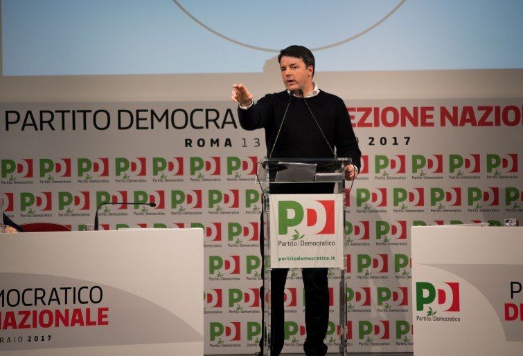 Direzione Pd, Oliverio e Bruno Bossio votano con Renzi
