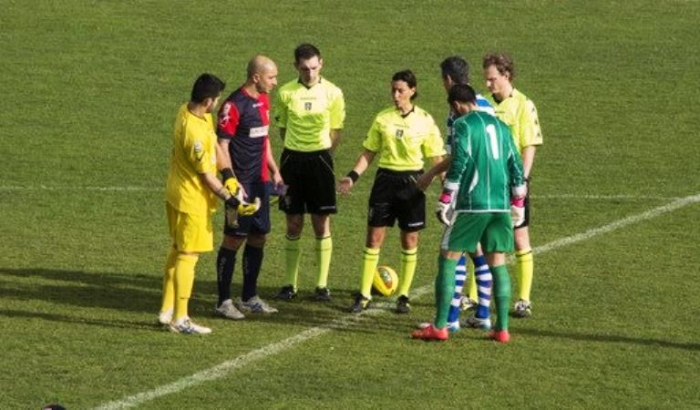 CALCIO SPORCO | Il poliziotto col vizio delle combine