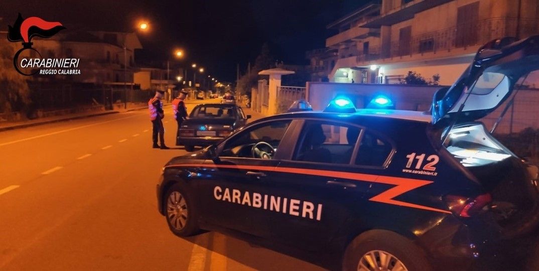 Sorpreso alla guida di una minicar rubata, 43enne arrestato nel Reggino