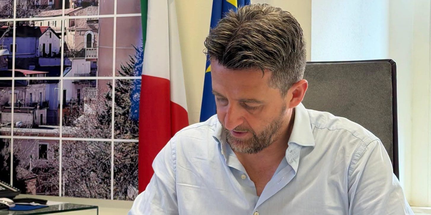 Civico, movimentista e “spina nel fianco” del centrodestra. La parabola di Stasi, già “astro nascente” dei progressisti di Calabria