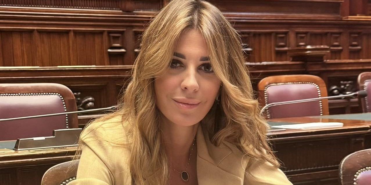 Siracusano: «Con Vannacci governare è impossibile. Per Forza Italia il tema non si pone»