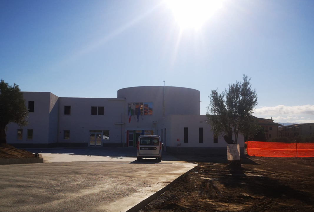 Lega al completo per la nuova scuola a Gizzeria. «Metodo autocratico e repressivo»
