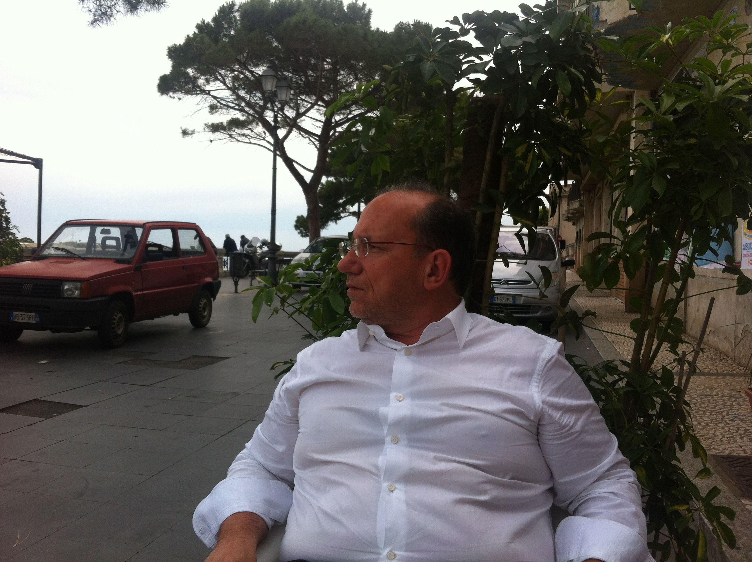 Scilla, si scioglie il consiglio comunale