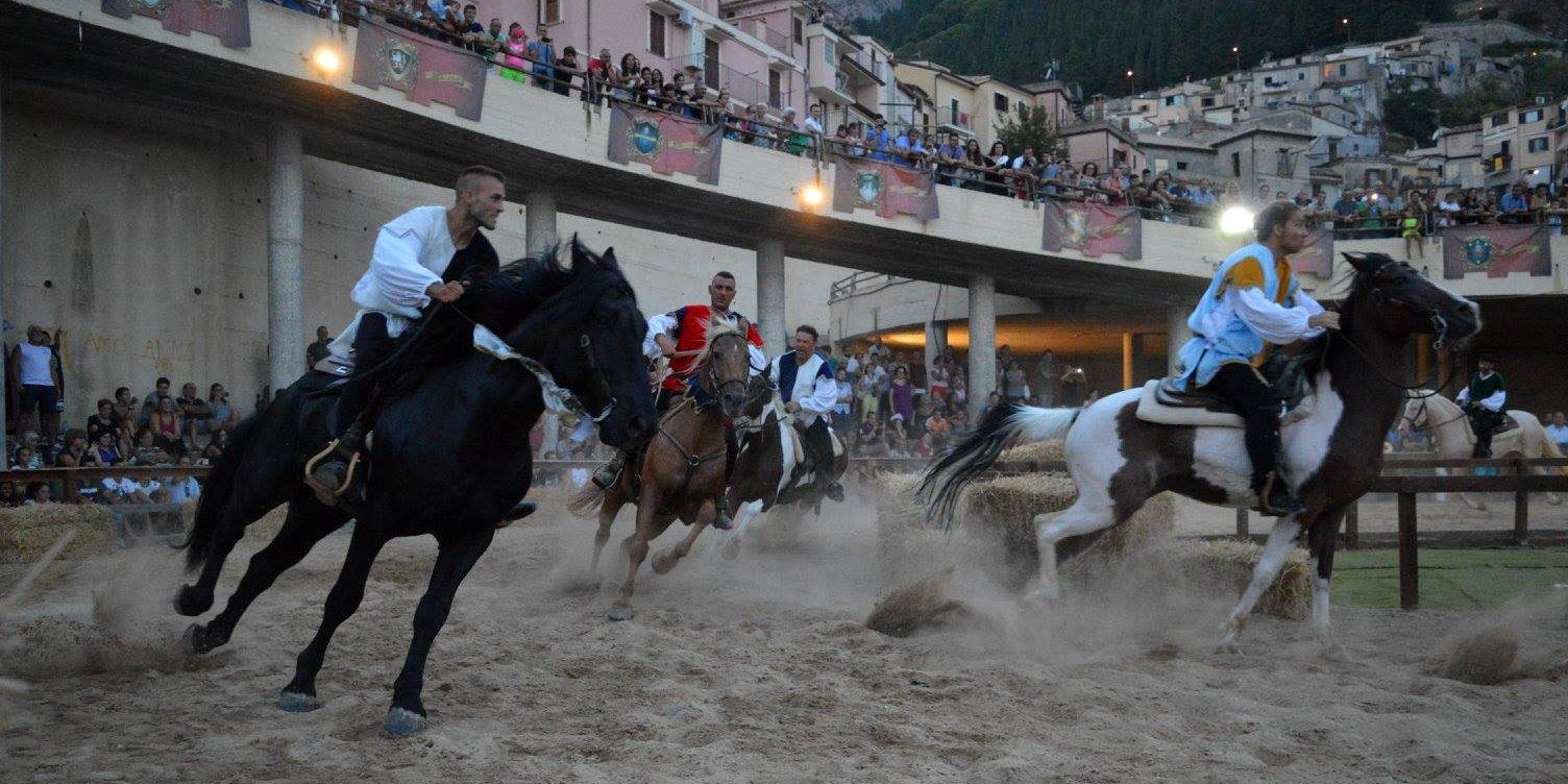 Stilo, il Palio di Ribusa compie un quarto di secolo