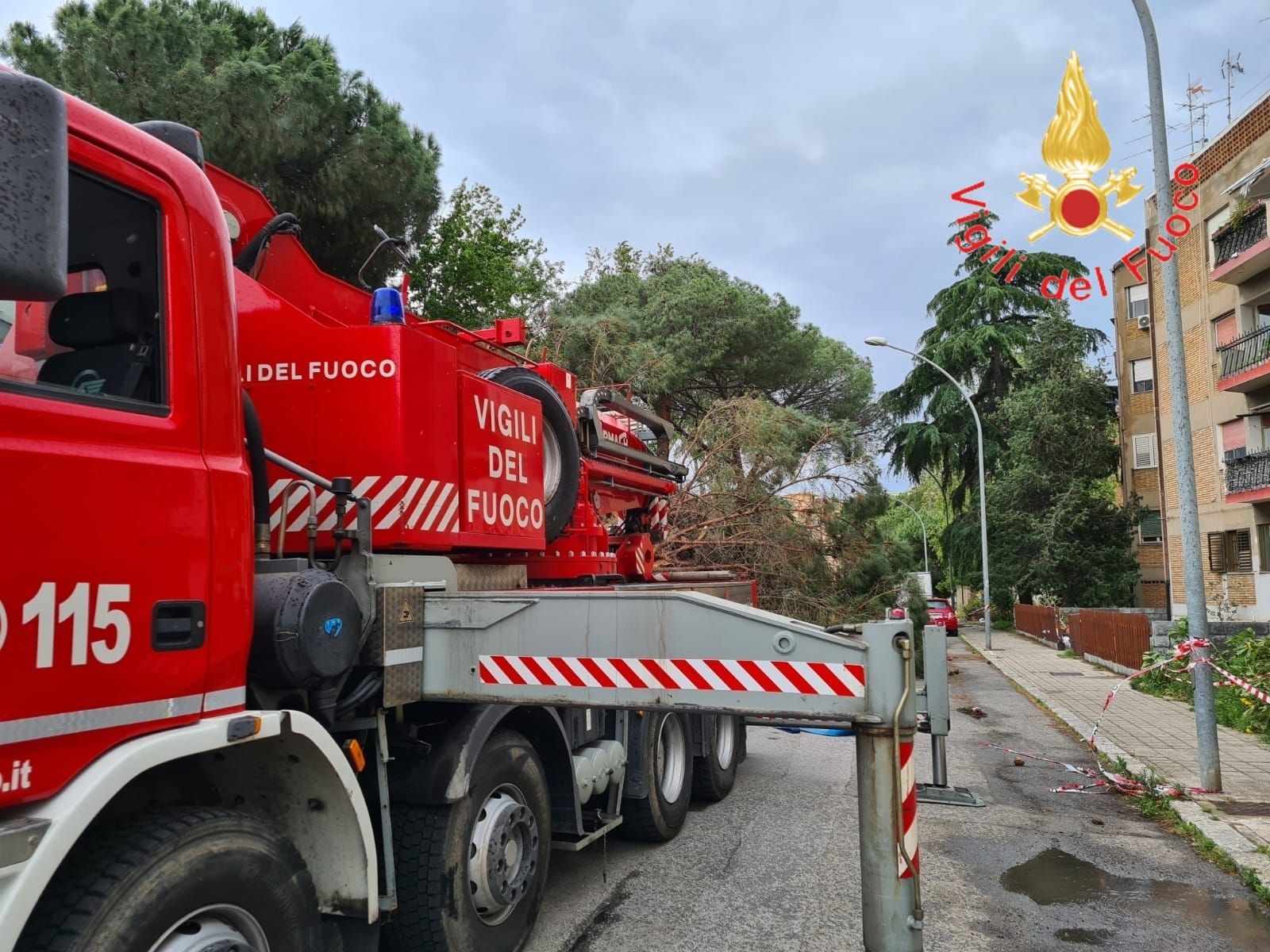 Maltempo: decine gli interventi dei vigili del fuoco tra Cosenza, Vibo Valentia e Reggio Calabria