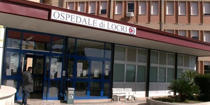 Ospedale di Locri, la rabbia di cittadini e associazioni. «Il nostro appello arrivi alle Istituzioni»