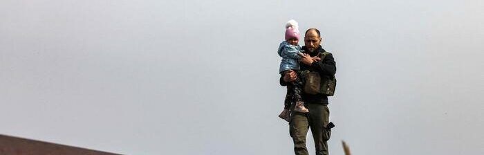 Kiev: donne, bambini e anziani tutti evacuati dall’acciaieria Azovstal