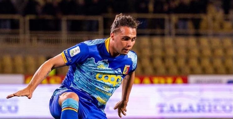 Catanzaro Calcio, ceduto Esteves in prestito alla Carrarese