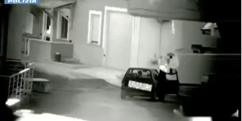 I fratelli Gualtieri e la rete dello spaccio a «gestione familiare»: dai domiciliari servivano «decine di clienti» al giorno