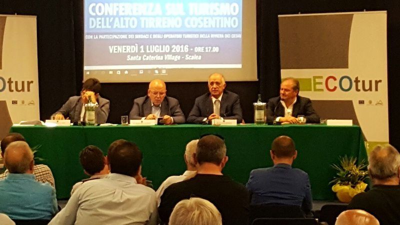 Turismo, Oliverio: «Ampliare l'offerta a tutti i mesi dell'anno»