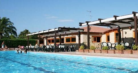 I villaggi turistici bottino dei clan