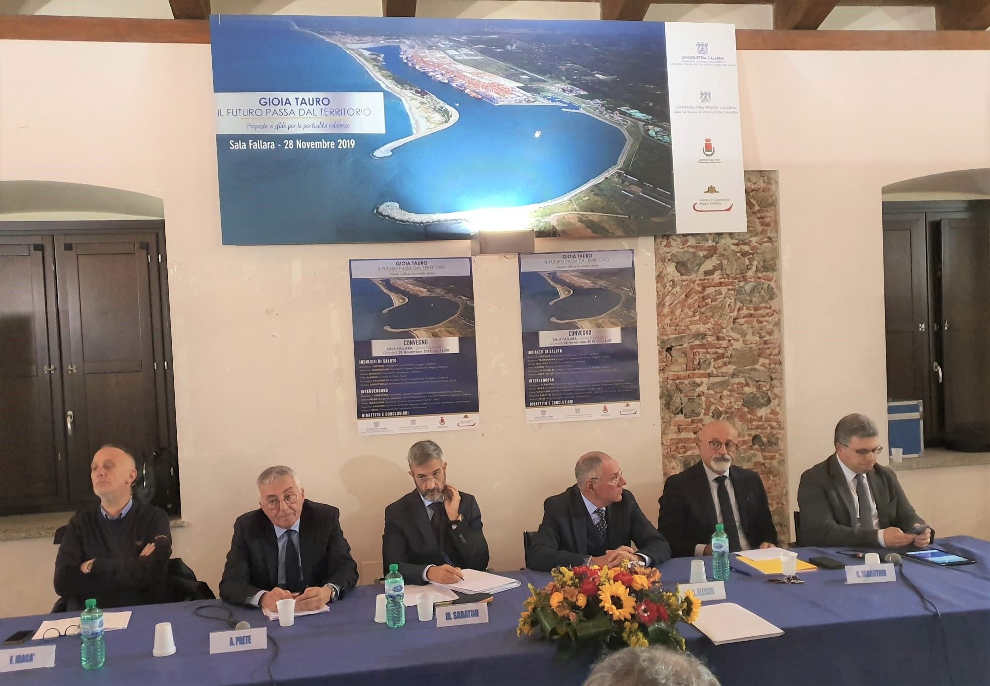 Gioia, appello da istituzioni e imprese: «Porto è questione nazionale»