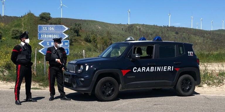 Compleanno “abusivo” in un agriturismo del Crotonese, sanzionati titolare e avventori