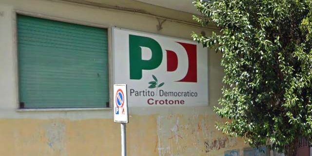 Pd di Crotone, la “guerra” silenziosa dei separati in casa