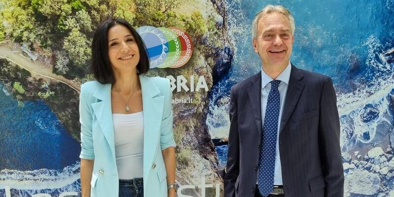 La Calabria punta sulle mense biologiche. «Aiutiamo i bambini a mangiare sano»