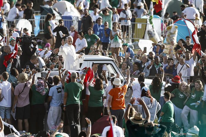 Oltre un milione di persone al Giubileo dei Giovani. Il Papa: «Aspirate a cose grandi»