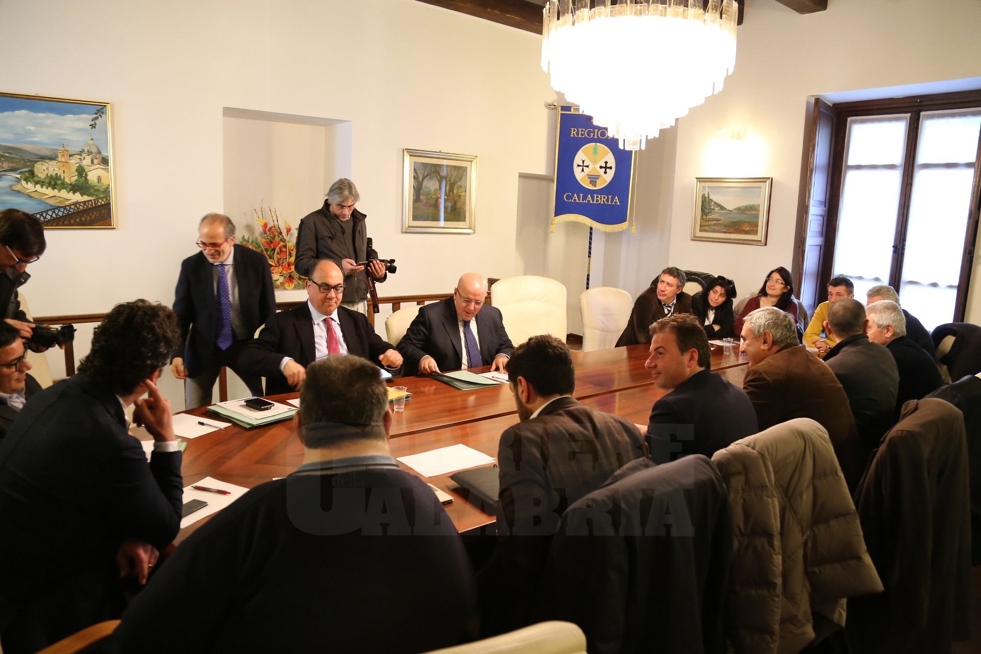 Oliverio: bloccheremo la fuga dei giovani dalla Calabria