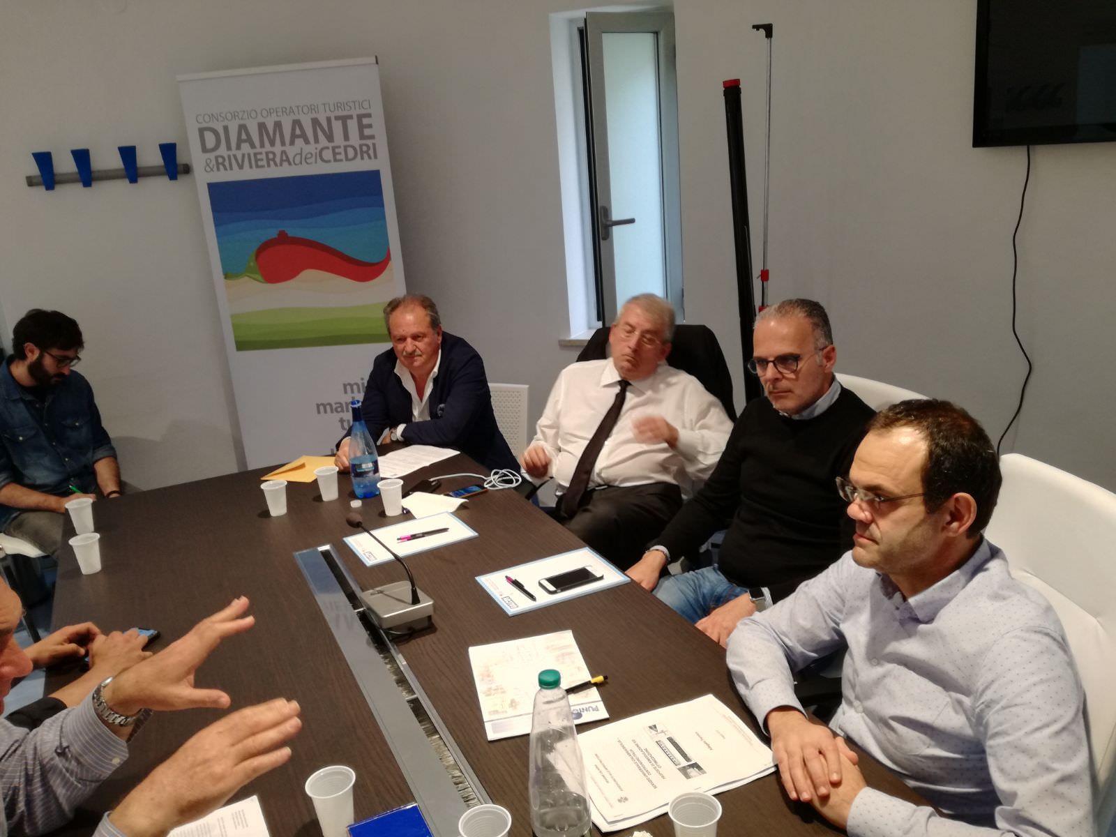 «Implementare i trasporti per raggiungere la Riviera dei Cedri»