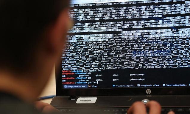 Attacco hacker, violate le mail dei giornalisti del Corriere