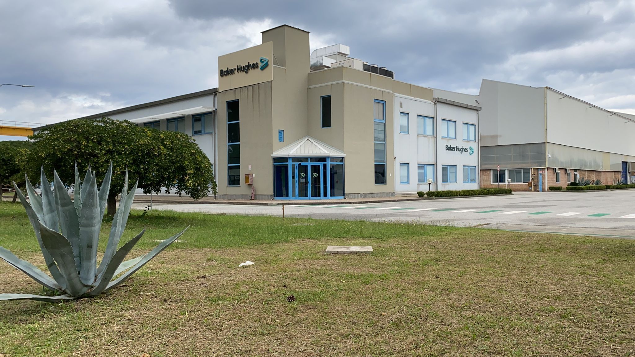 Baker Hughes a Vibo, nuovo investimento da 12 milioni di euro: «Un centro di eccellenza»