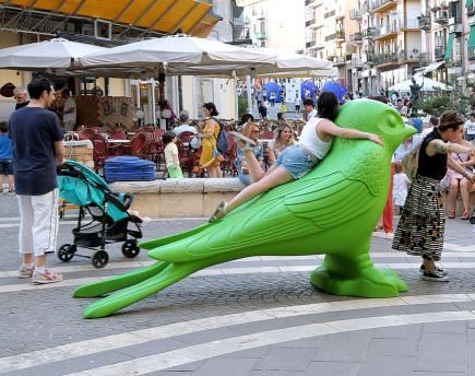 Cosenza, le Invasioni 2019 iniziano con la cracking art – FOTOGALLERY