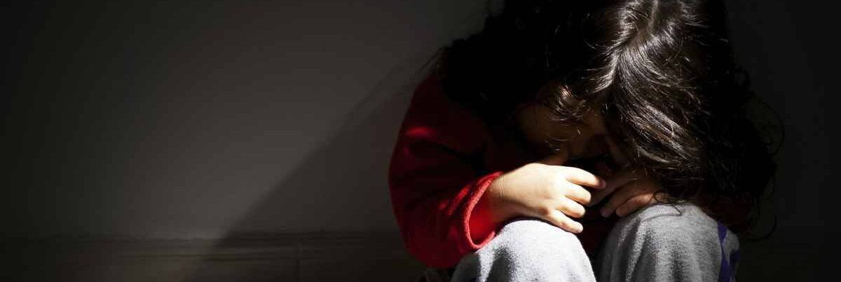 Botte ed urla ai bimbi nell’asilo, indagate la direttrice e una maestra