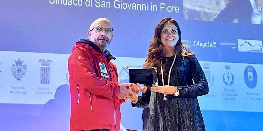 Il “Premio Sila 90” a Rosaria Succurro: il mio impegno sarà incessante