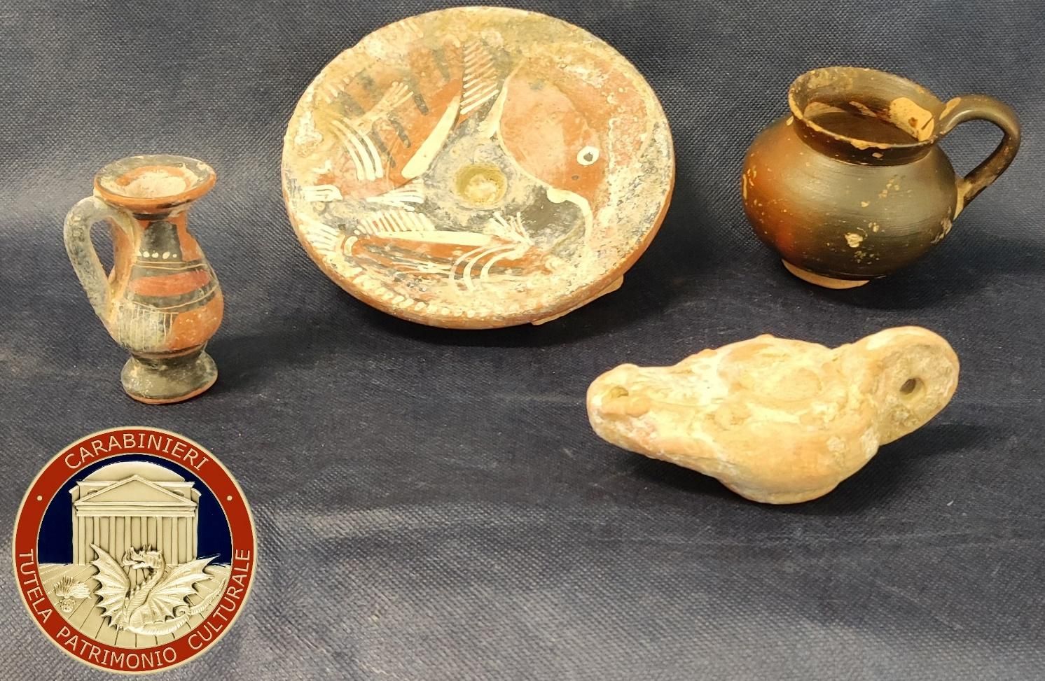 Operazione “Achei”, tornano in Calabria i reperti archeologici recuperati dai carabinieri Tpc – FOTO E VIDEO