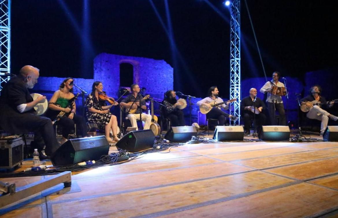 Festival d’autunno, ritmi e suoni del Mediterraneo nella prima nazionale del progetto “Taragnawa. Moroccan Tarantella”