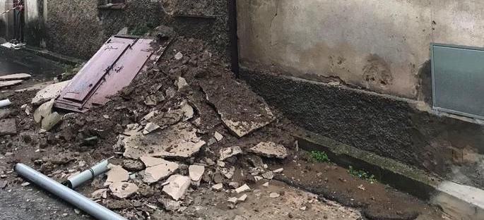 Trascinato via dall’acqua, anziano disperso in Sardegna